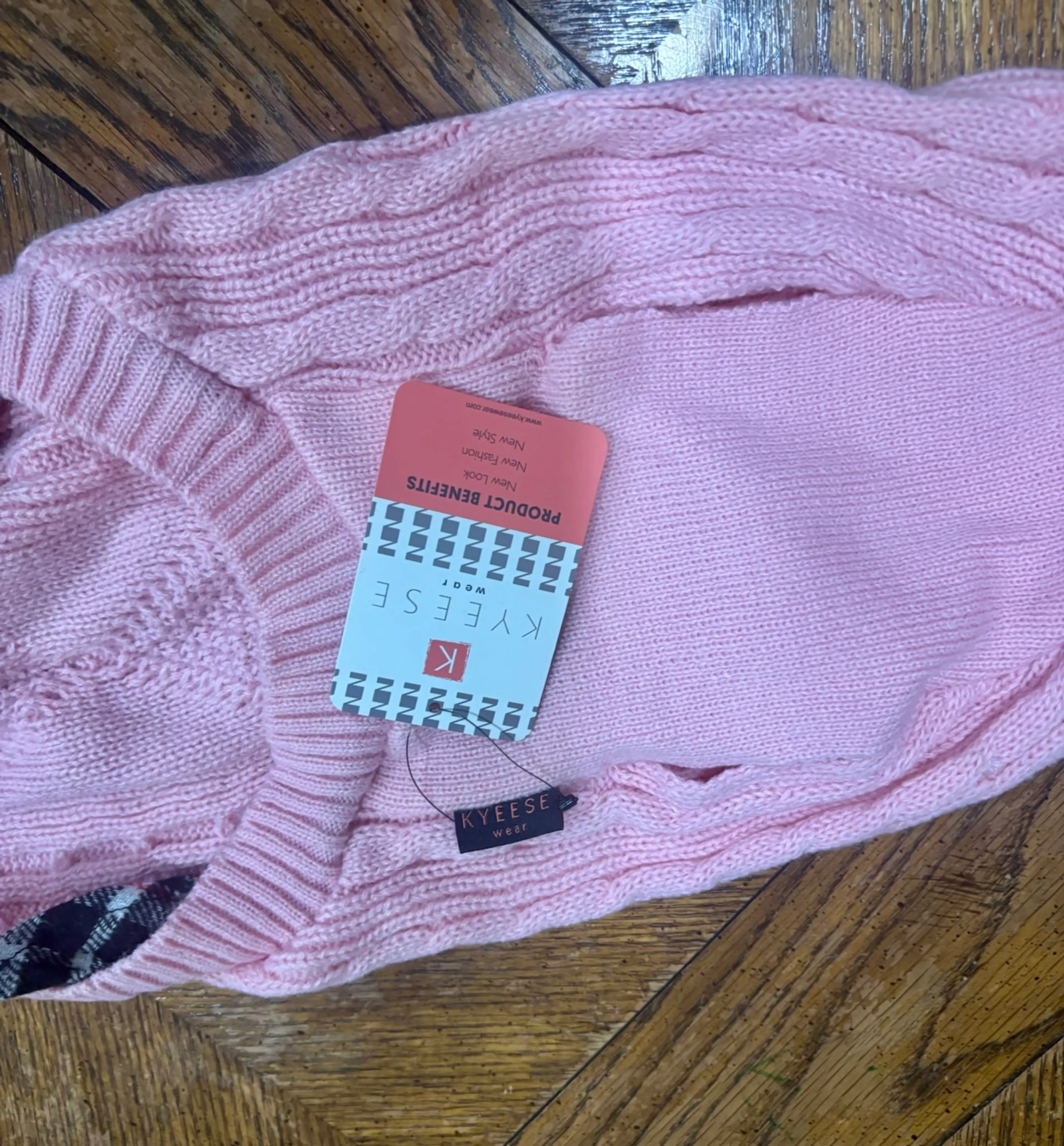 Image 4 of 4