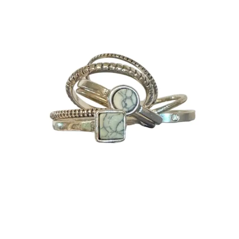 Universal Thread Semi Precious (8) Stackable Rings Set Size 6/6.5 New