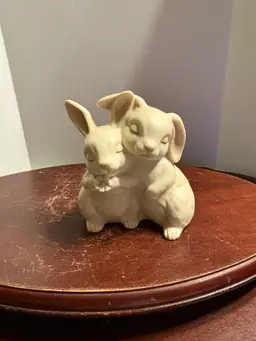 Homco Love Bunnies, Signed