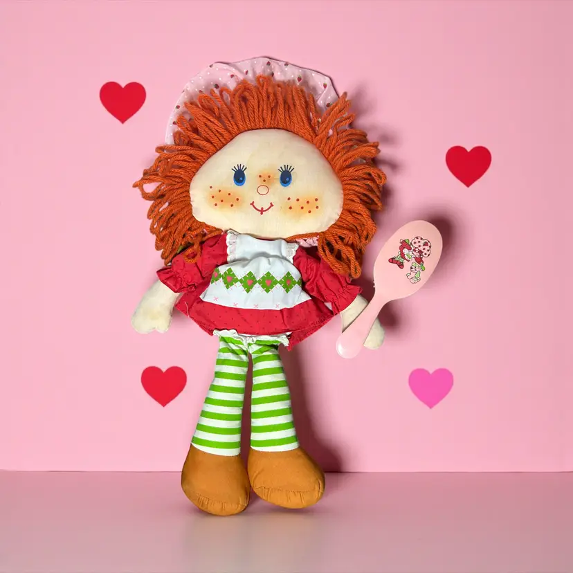 Vintage Kenner Strawberry Shortcake Rag Doll With Brush