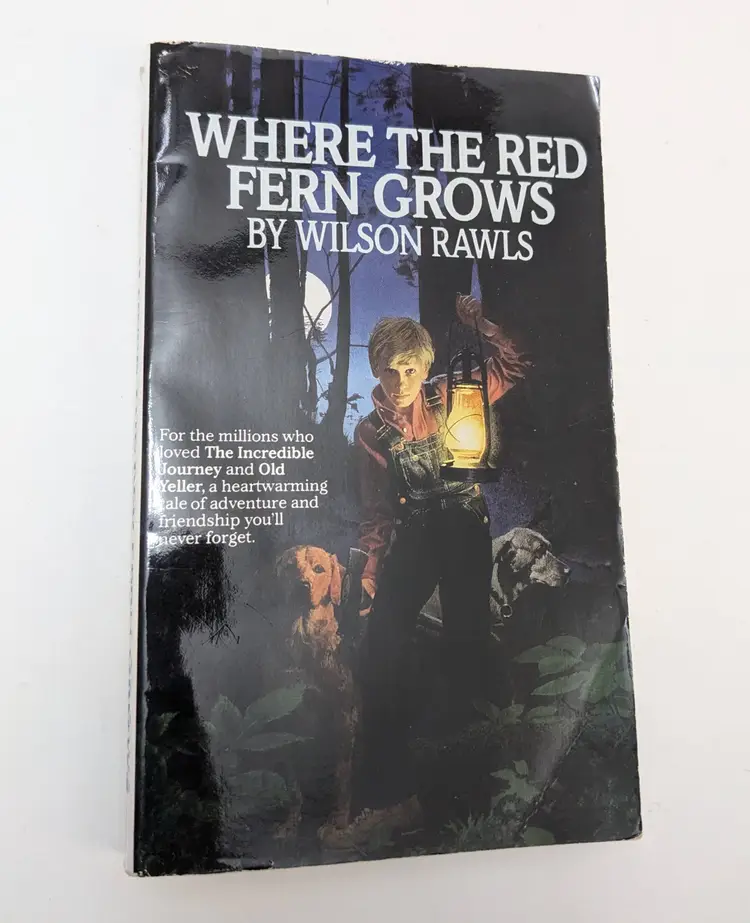 Where The Red Fern Grows - Wilson Rawls (Paperback)