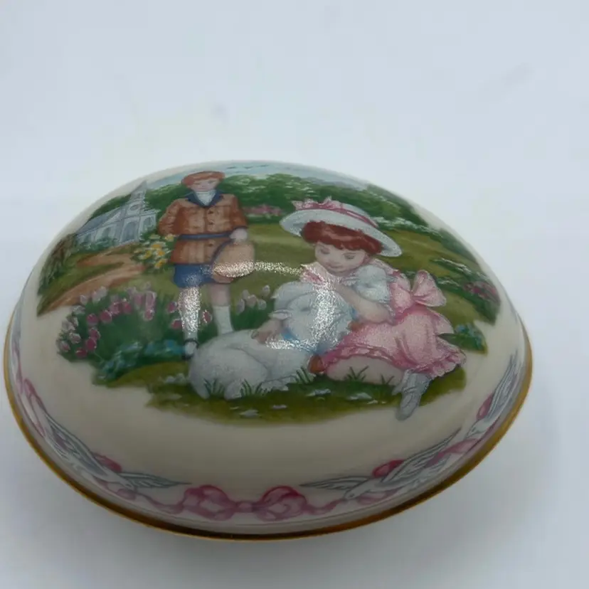 Vintage Easter 1992 Limited Edition Lenox Easter Enchantment Egg Trinket Box