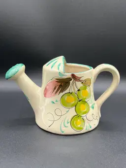 #07 Marked Italian Hand Painted Art Pottery Watering Can Vase Grape & Vine Motif 7.5” 🍇