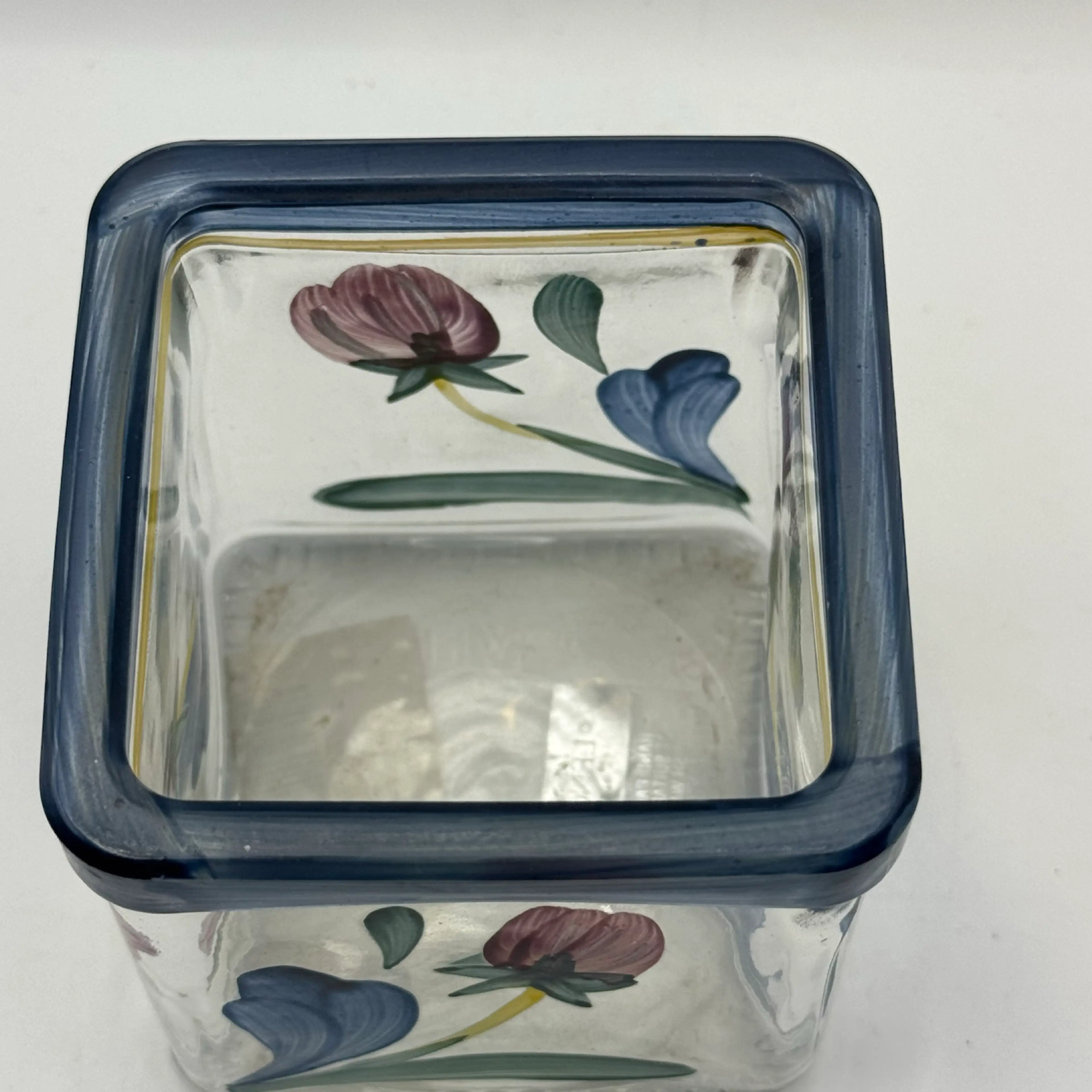 Image 2 of 6