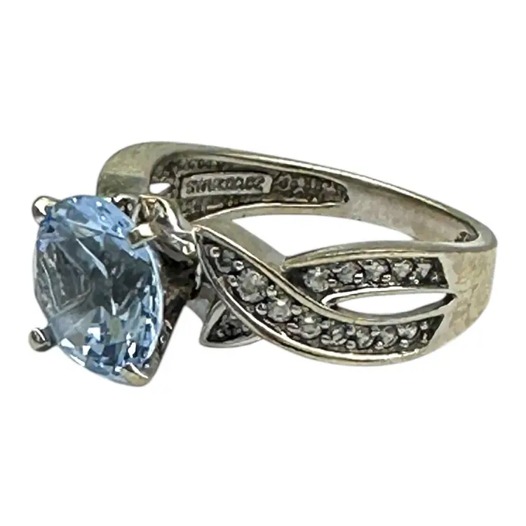 14 karat 2.50 Carat blue topaz, white gold cubic zirconia ring size 7