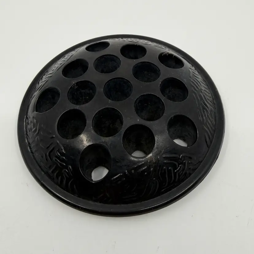 VINTAGE L. E. Smith Black Amethyst Glass 16-Hole Flower Frog