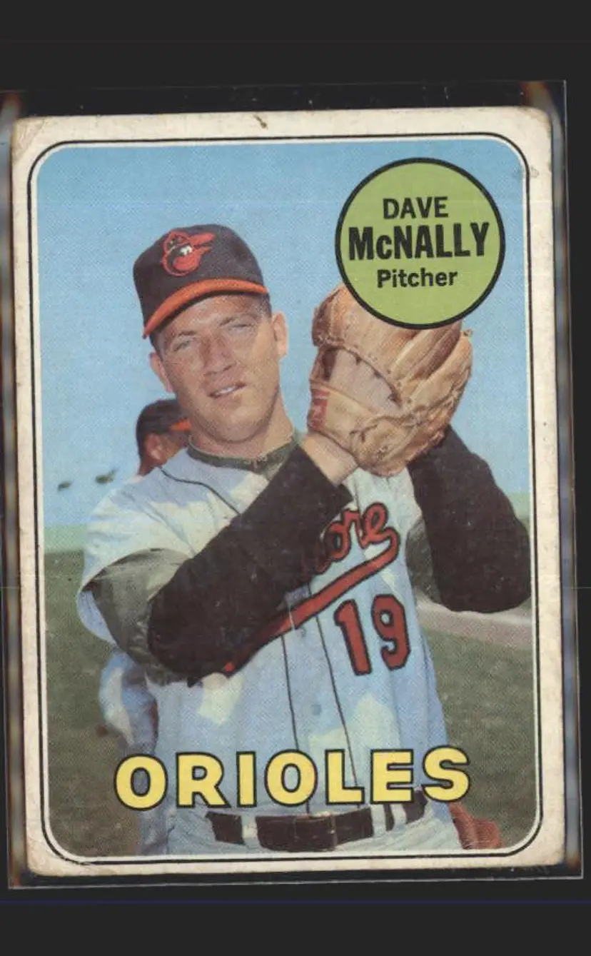 1969 Topps #340 Dave McNally - (137) - Baltimore Orioles
