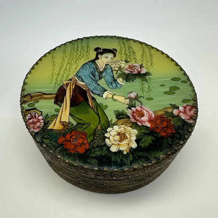 Oriental Silver Round Trinket Box Mirror Inside The Lid 4.5”