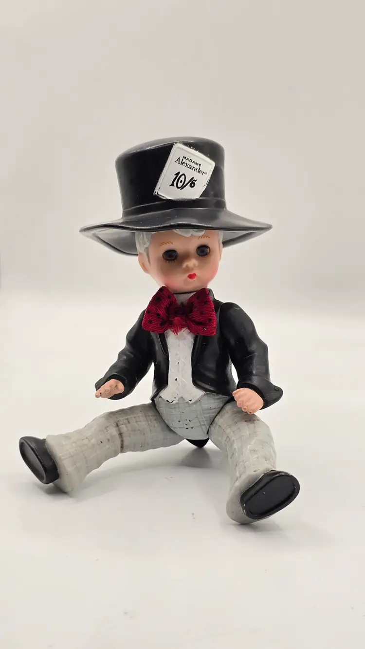 Madame Alexander Mad Hatter Doll – 2010 McDonald’s Collection