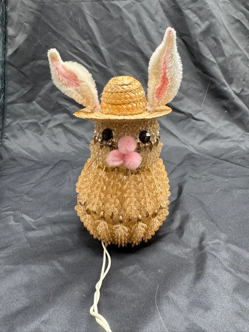 VTG Safety Pin/beaded Bunny Lamp