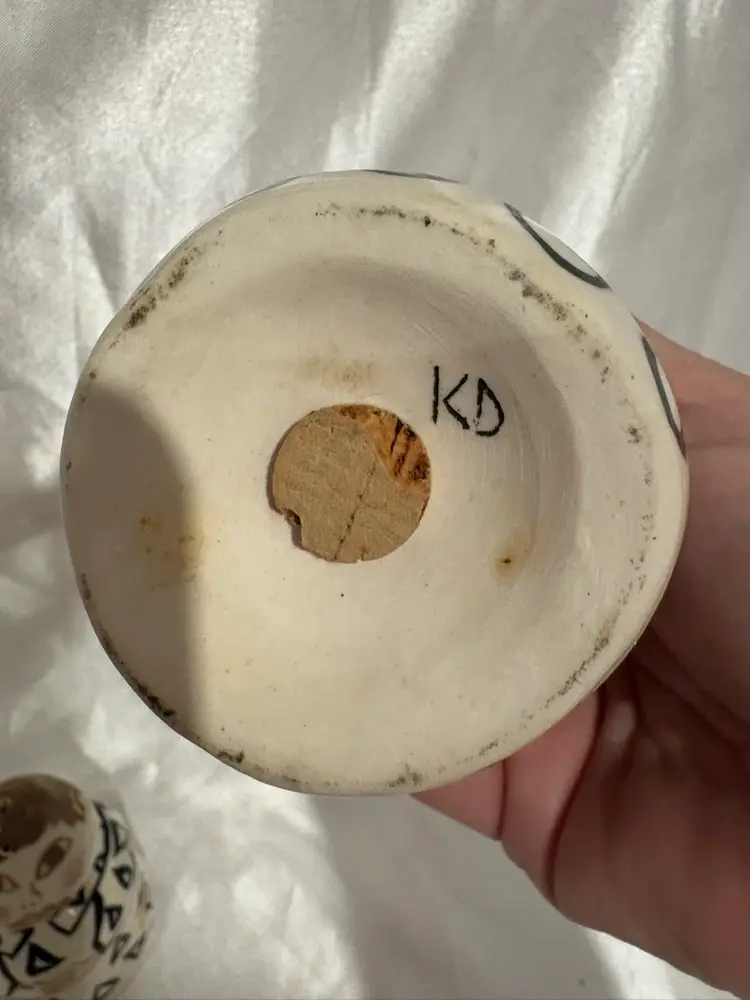 Signed Art Pottery Karen Donleavy salt pepper shakers