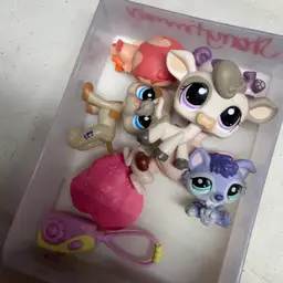 Lollyas  Lot