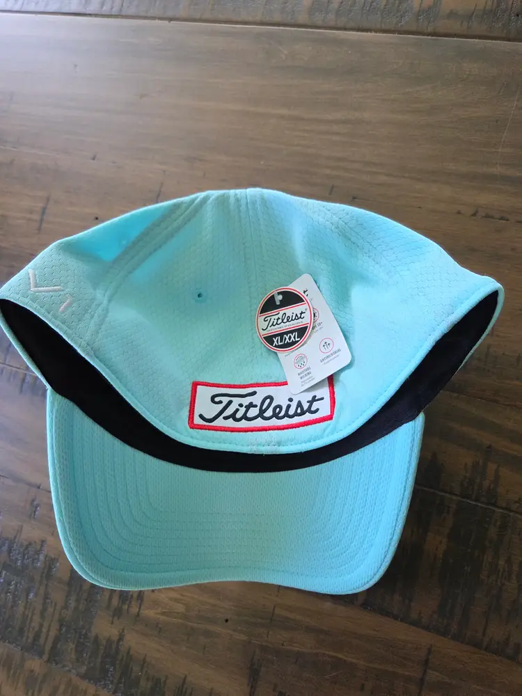 Titleist Fitted Hat Surf Blue XL/XXL NWT