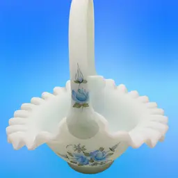 06 Blue Satin Ruffled Basket