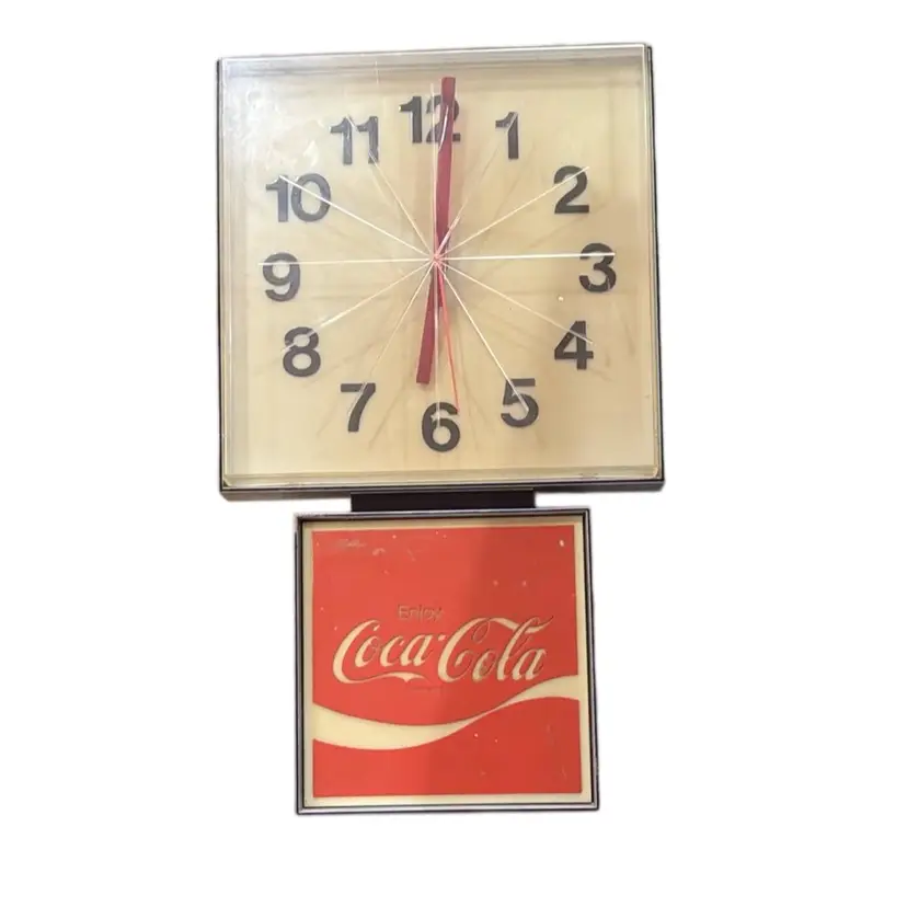 VINTAGE 1970's ENJOY COCA-COLA WALL
CLOCK