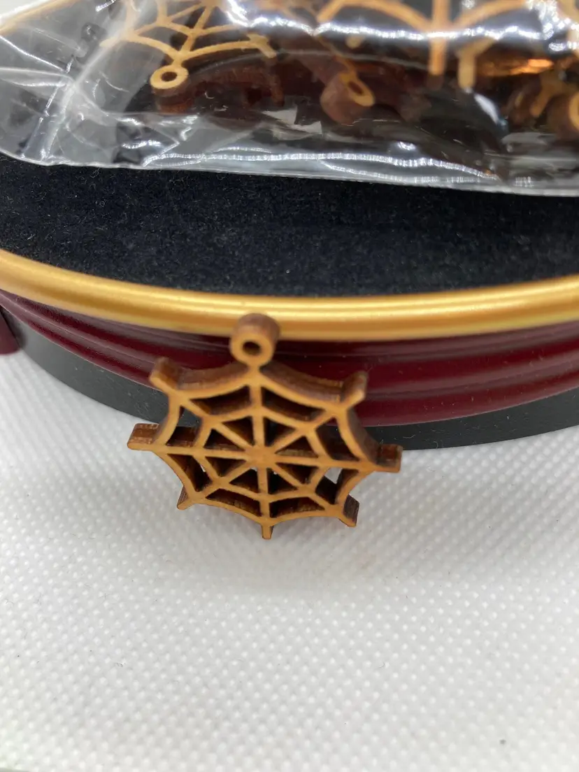 Wooden Web Craft / Decor Cutout