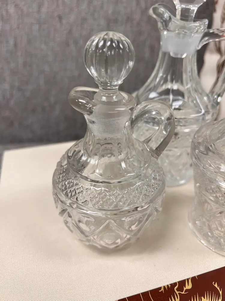 Set Of 3 Vintage Imperial Glass Cape Cod Pattern Cruets With Lids