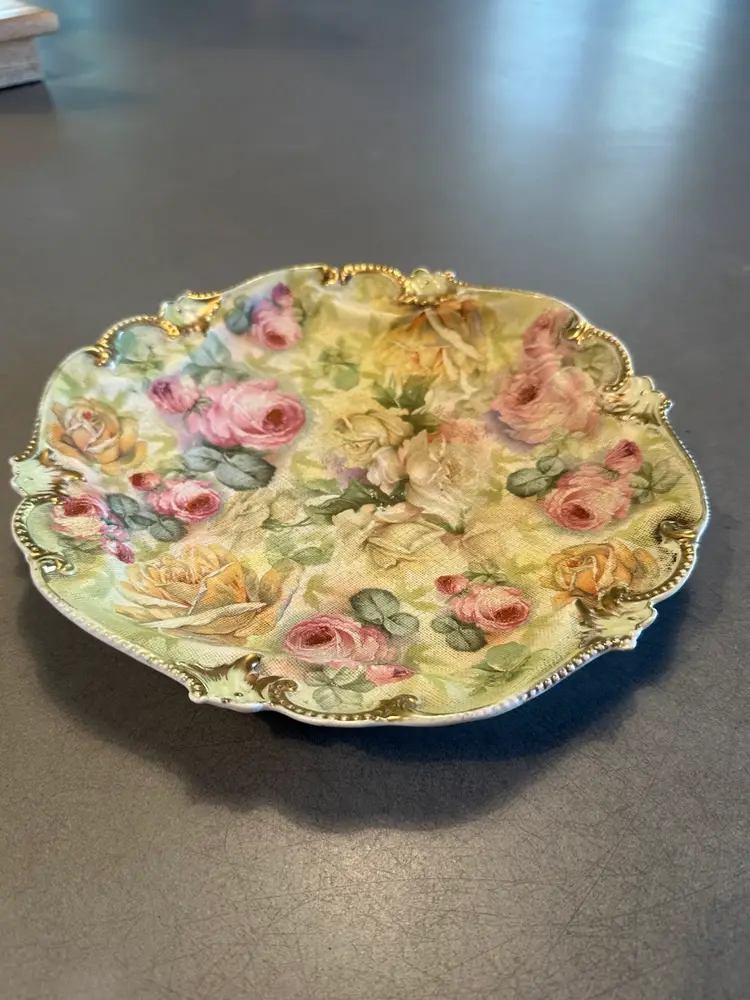 Antique Royal Bayreuth Rose Tapestry Cabinet Plate