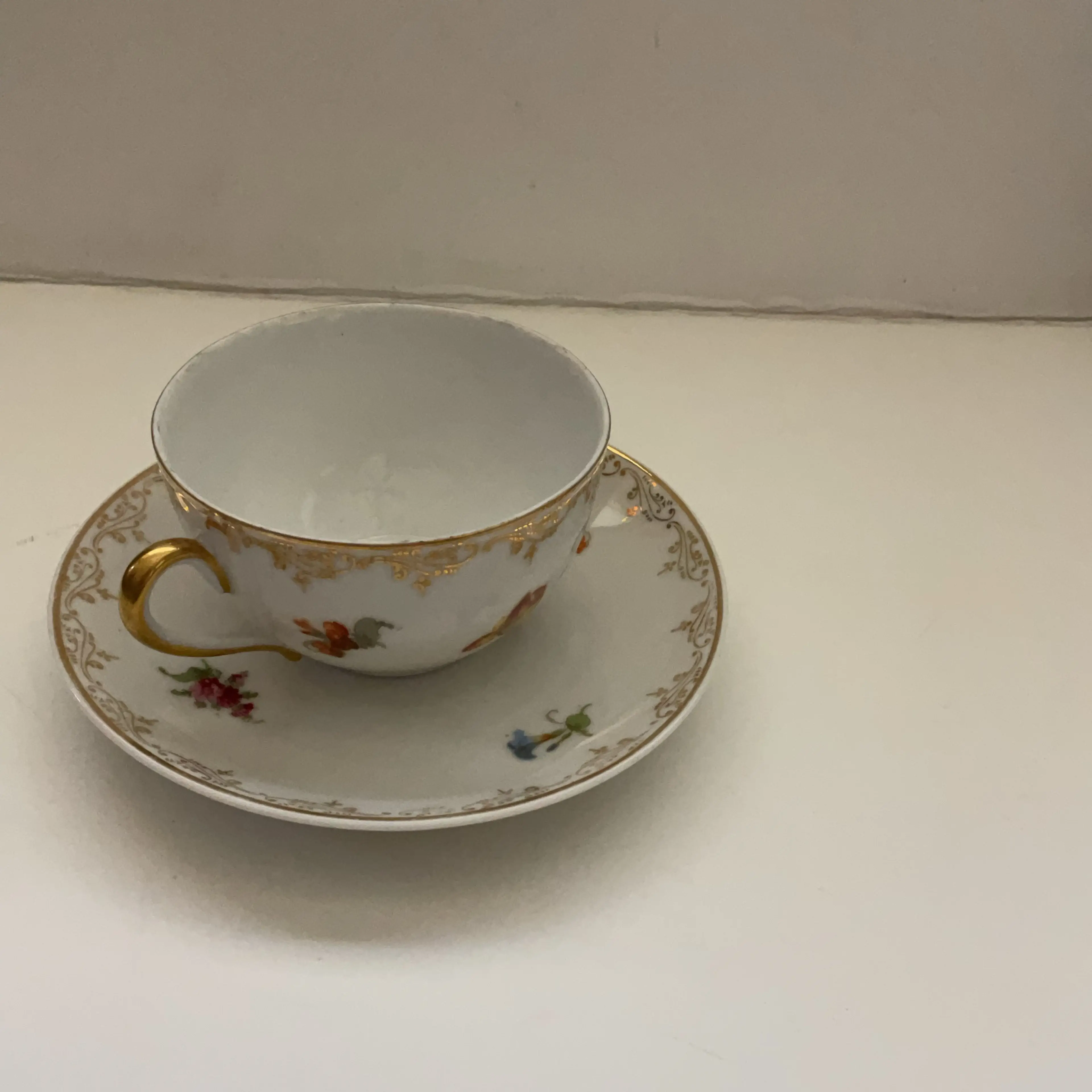 Image 2 of 4