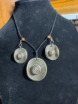 Colombia traditional Hat Pendant Necklace/Earring Set
