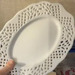 #09 ~ Lace Edge Porcelain