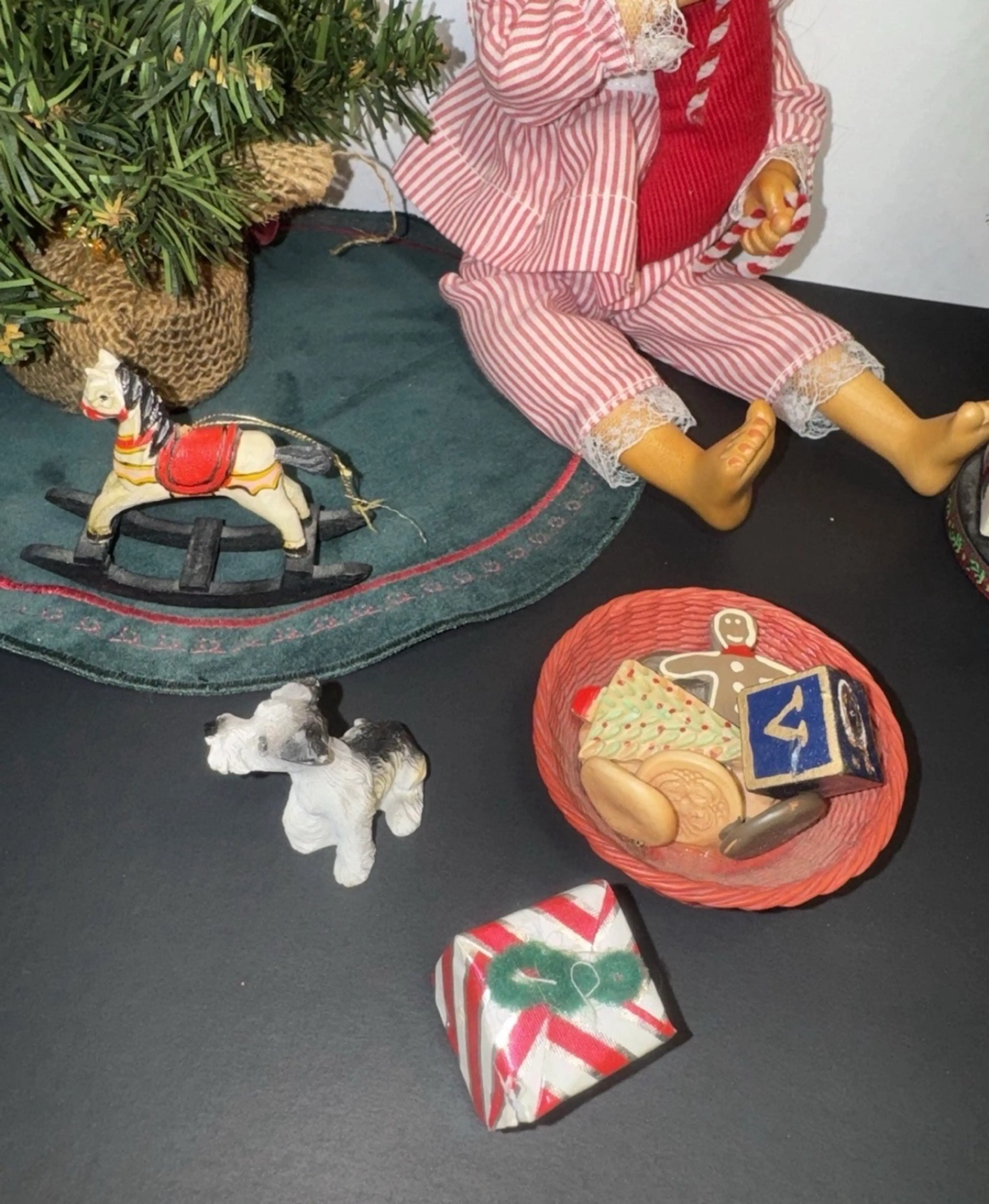 Image 4 of 12
