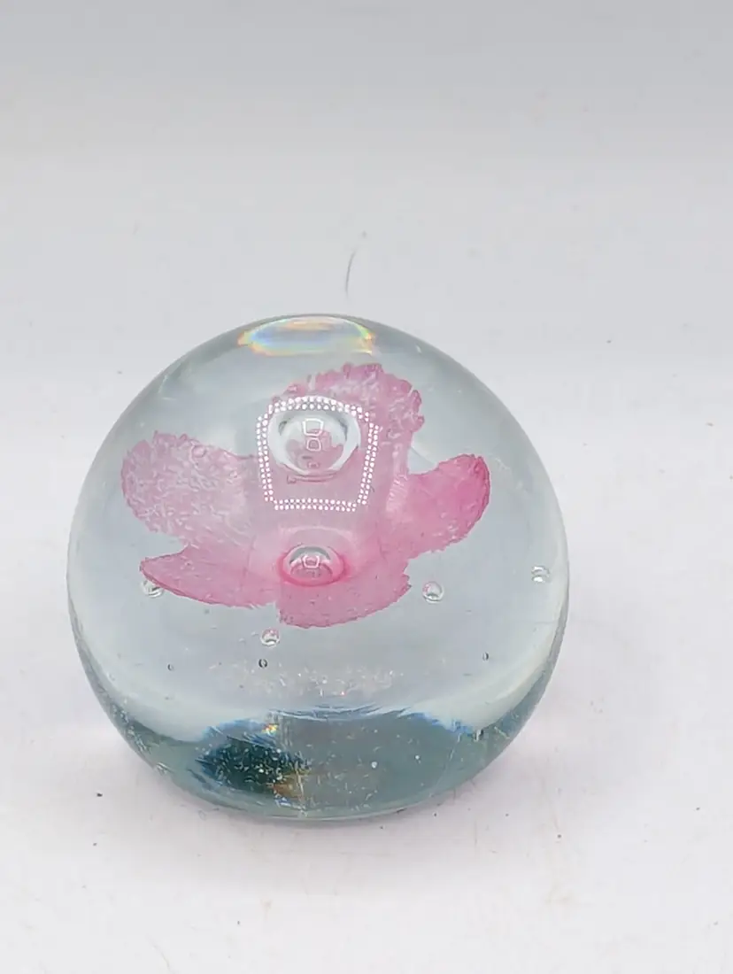 Caithness Blown Glass Controlled Bubble Paperweight “Morning Dew” Scotland