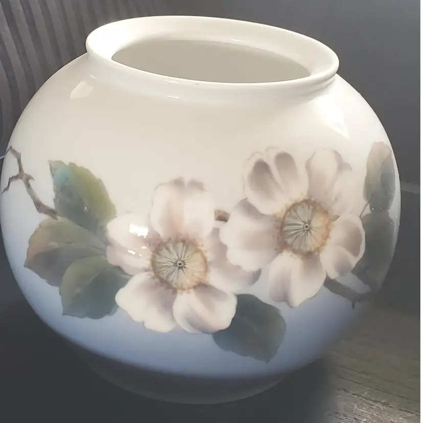 Royal Copenhagen Denmark Bowl/ Vase