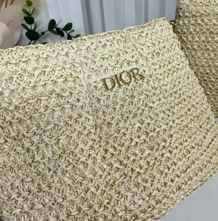 #10 - GWP/VIP DIOR CROSSBODY BAG