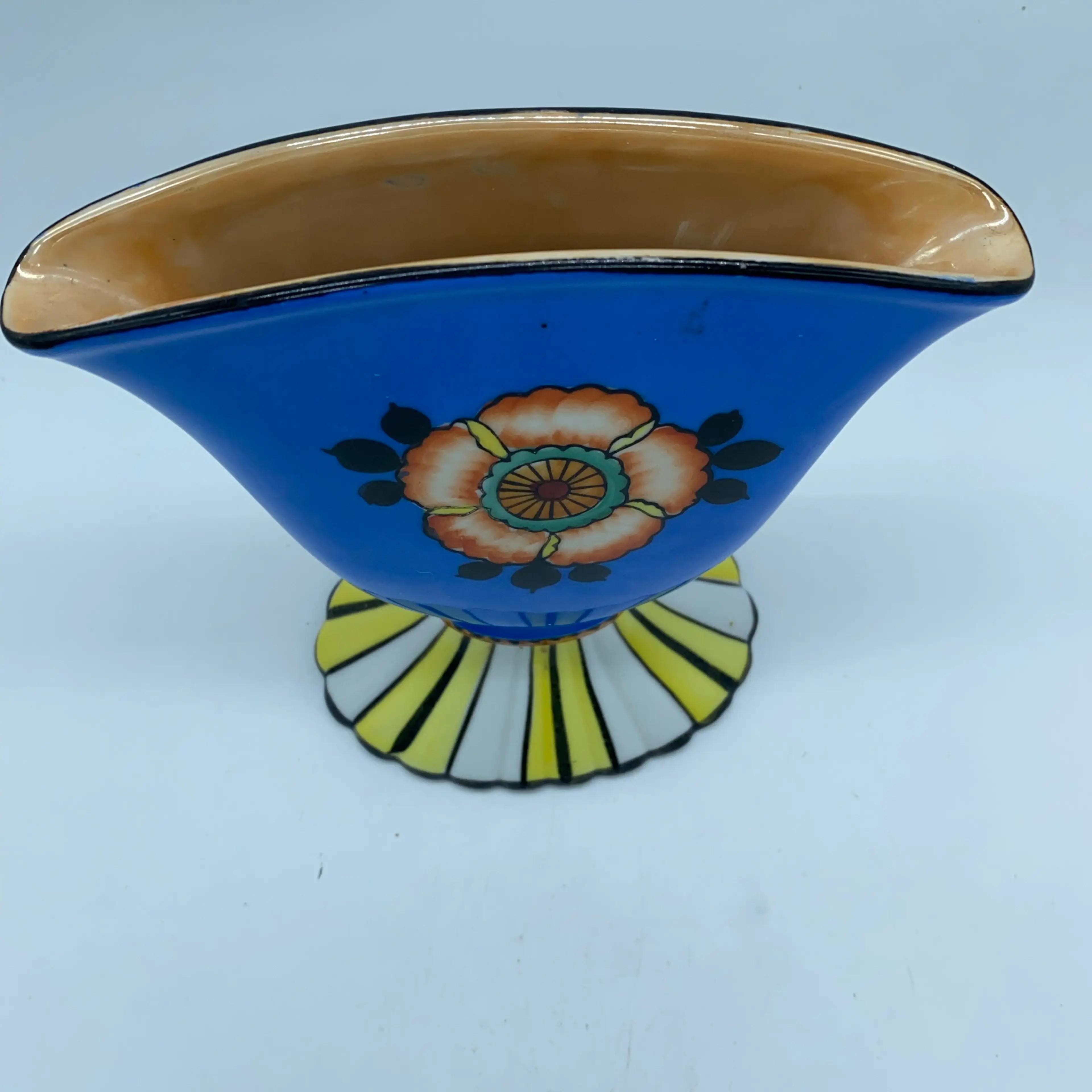 Image 4 of 8