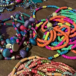 Wooden Beaded Multistrand Choice Pick