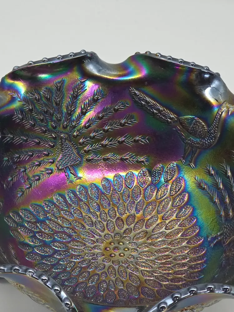 Black Amethyst Peacock Footed Ruffled Bowl 9"