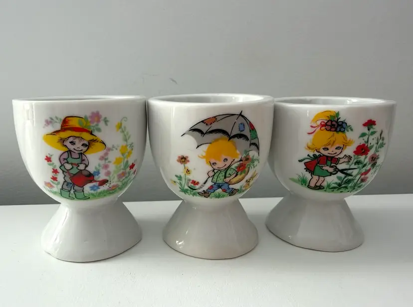 Happy Spring Egg Cups - Vintage