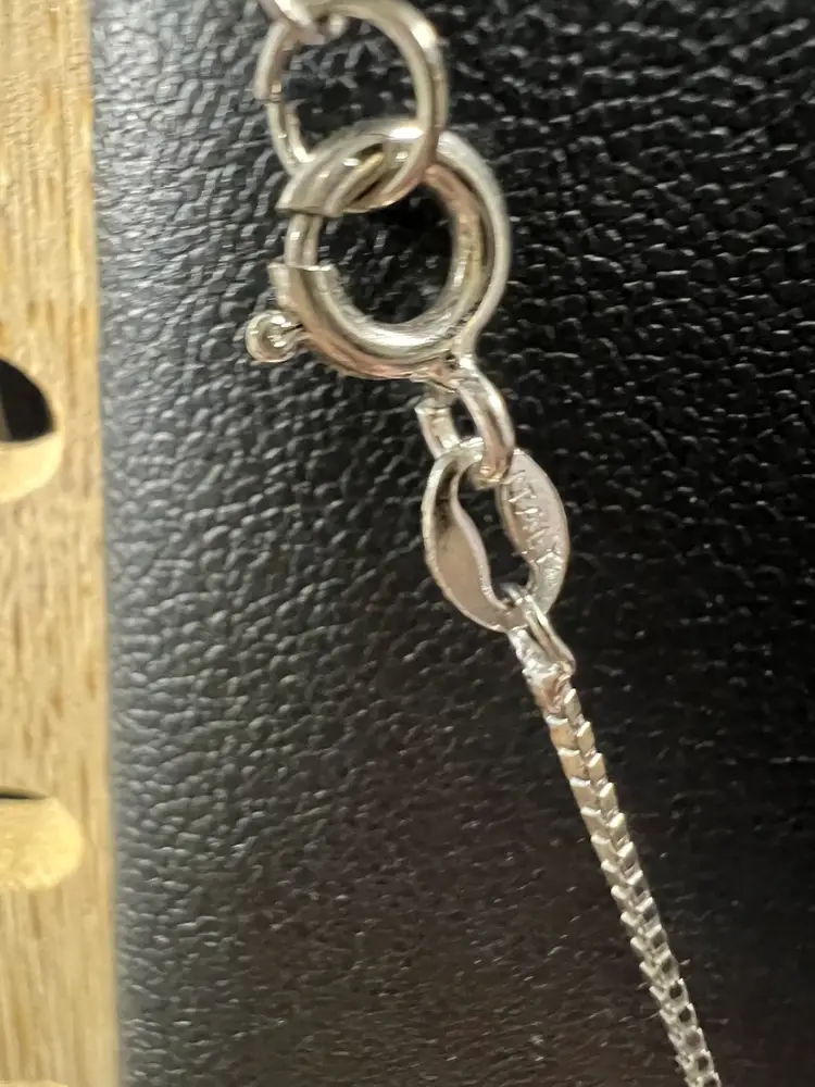 18” Sterling Silver Necklace With Turquoise Stone