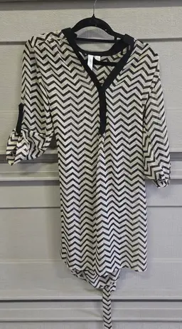 Tacera Women's Tunic Black & White Size Small