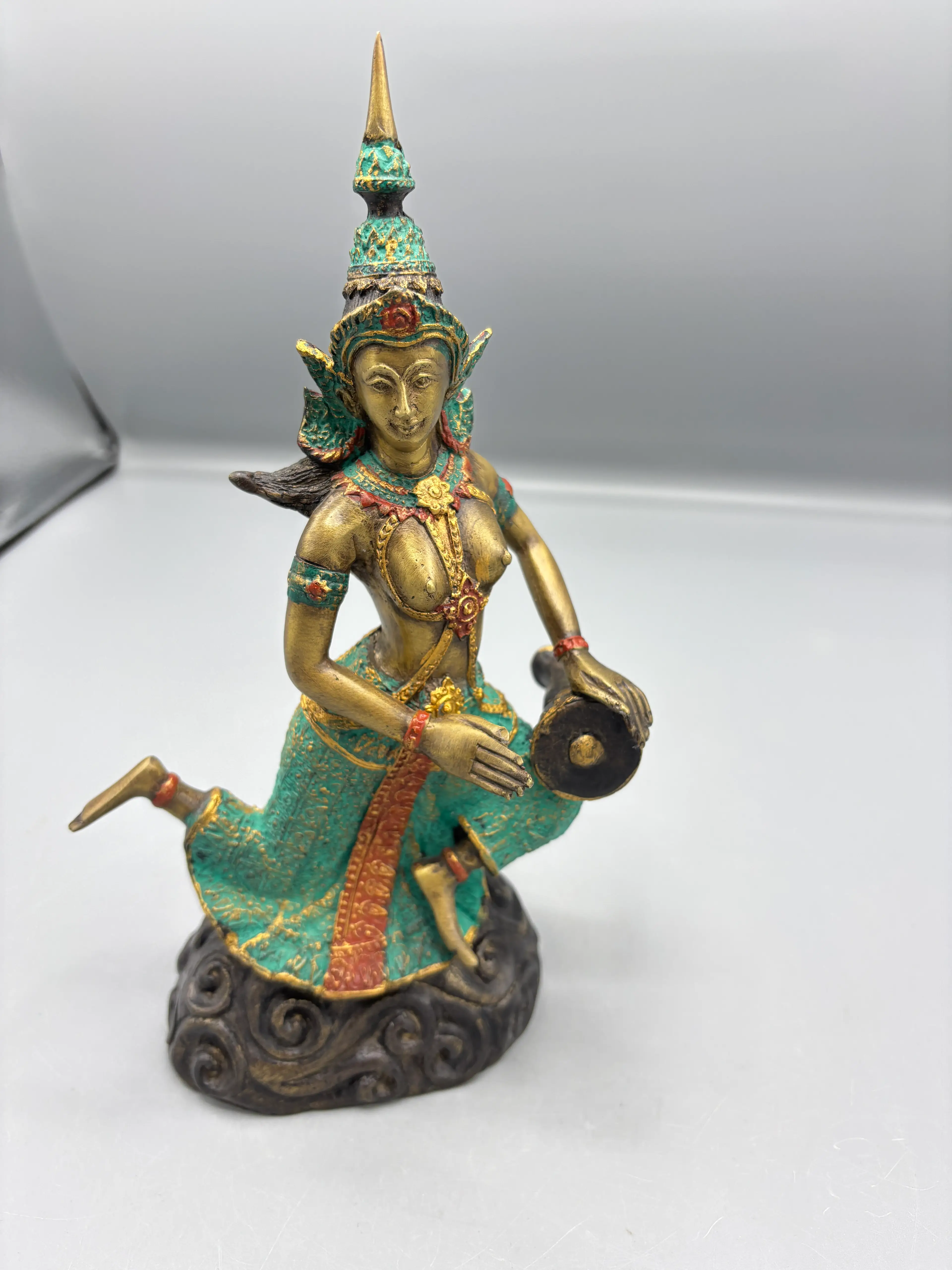 Image 1 of 5