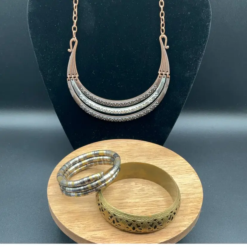 Cleopatra Style Bundle Mixed Metal Tones