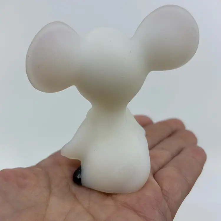 Fenton Boutonnière Buddy Satin Glass Mouse Signed 3”