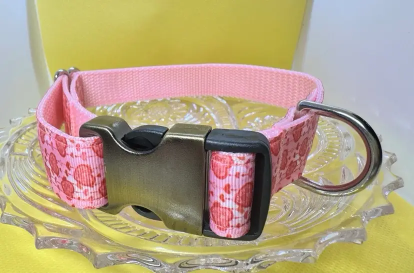 Dog Collar Pink Hearts Large Handmade Heavy Duty Valentine’s Print NEW