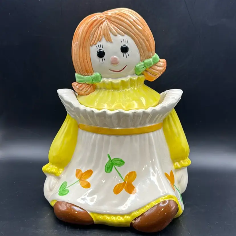 Vintage Metlox Pottery Raggedy Ann Poppytrail Cookie Jar 11”