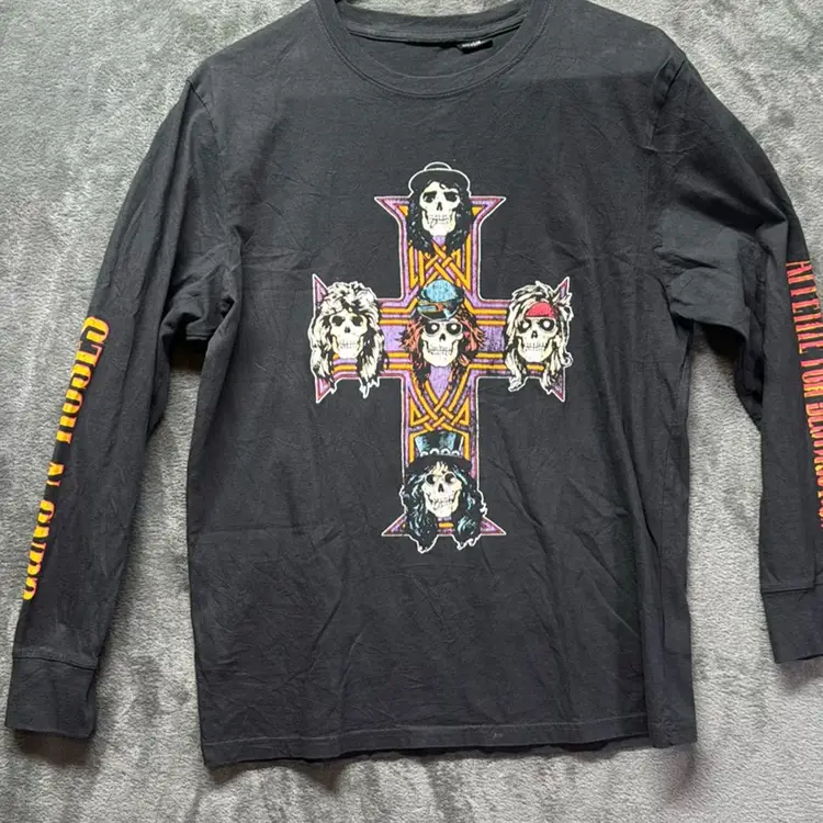 Guns And Roses Long Sleeve Retro