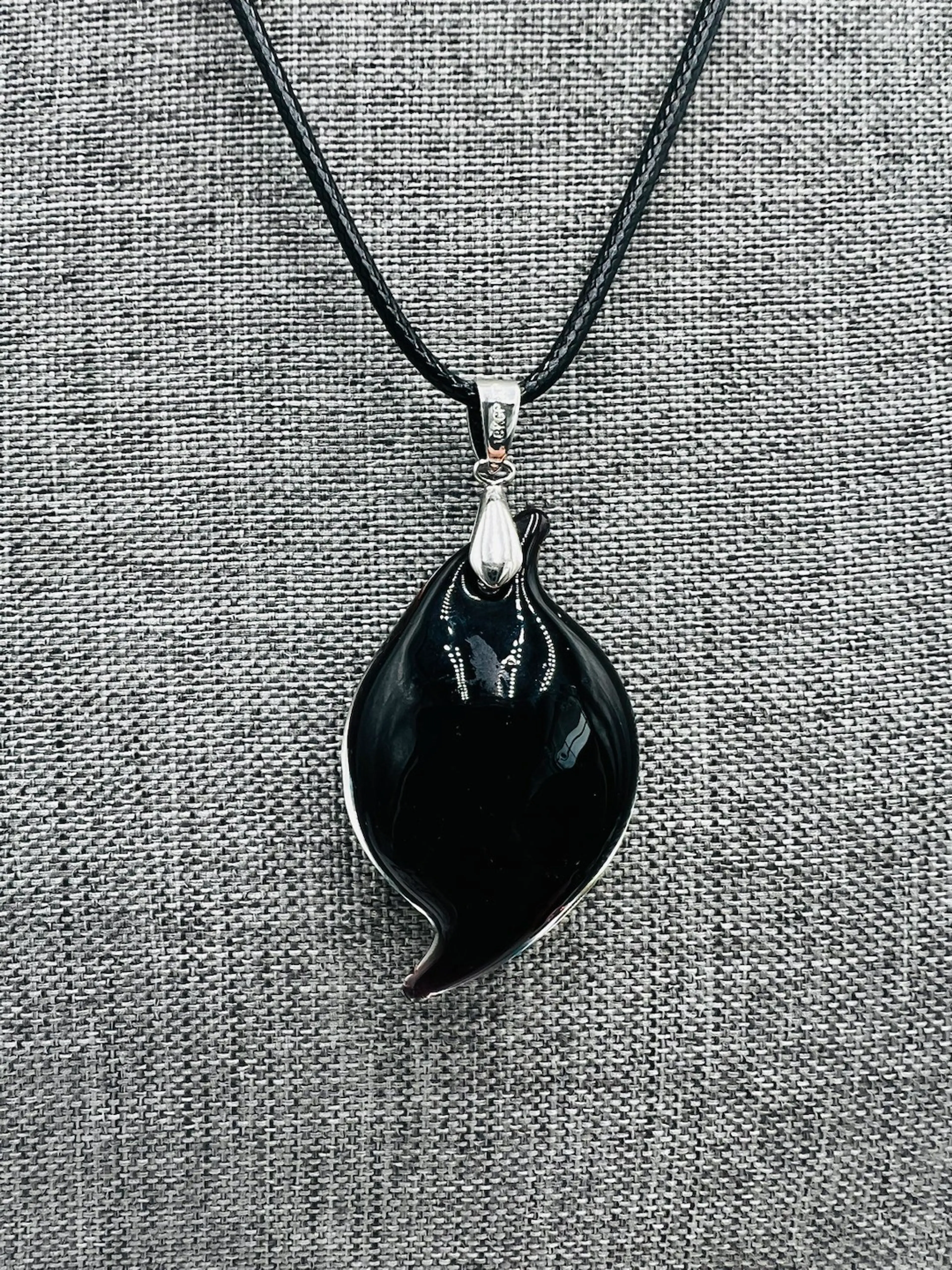 Image 3 of 10