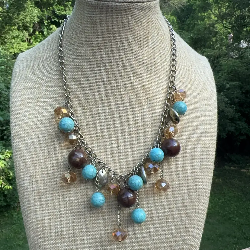 Glass And Plastic Stone Look Necklace
