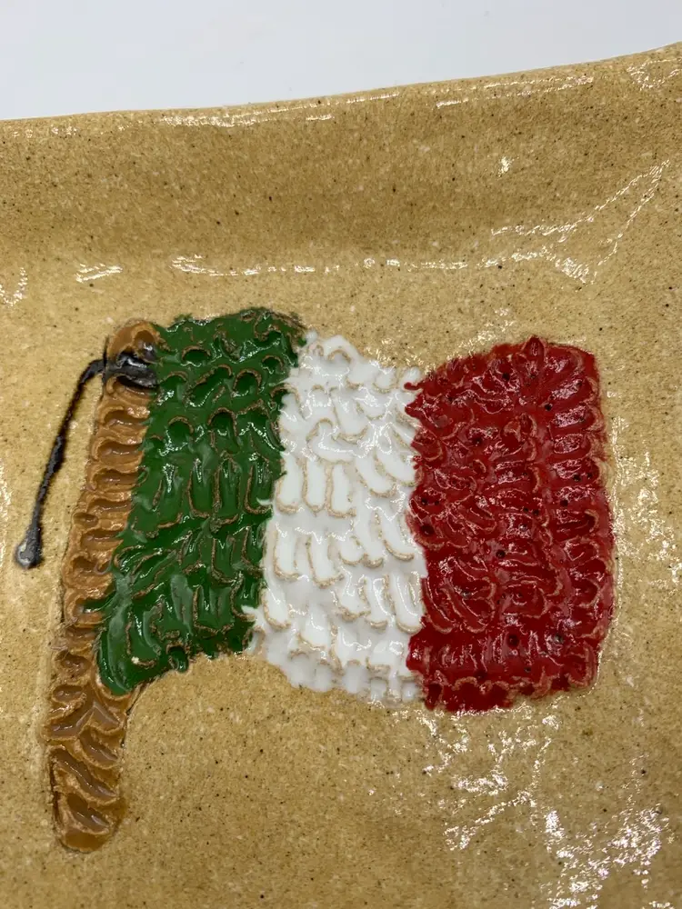 Studio Pottery Olive Oil Garlic Grater Dish Italian Flag Signed Pottery