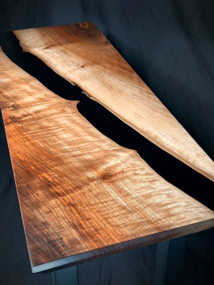 Pinnacle Reserve Console Table