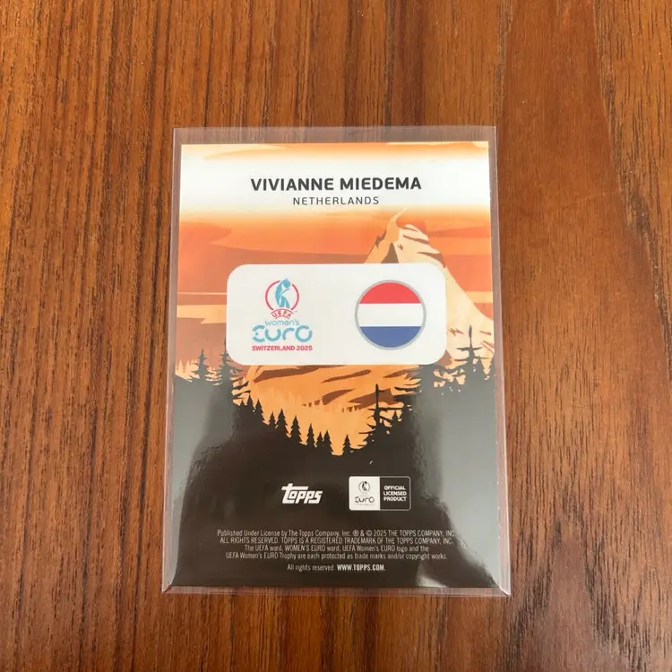 2025 Topps Merlin WEuros Peak Power Insert Orange Parallel /25 Vivianne Miedema Netherlands