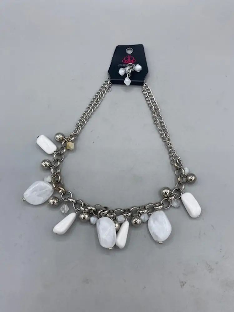 Paparazzi Grand Crayon Grotto White Necklace With Matching Earrings..4-24