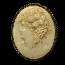Antique Carved Cameo Brooch 1.25”