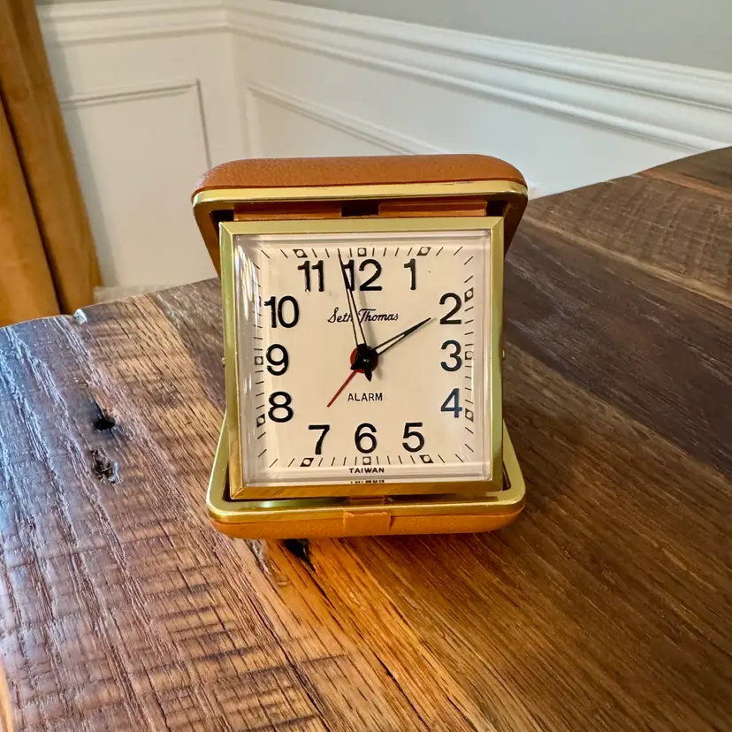 🎀 Seth Thomas Travel Wind-Up Alarm Clock