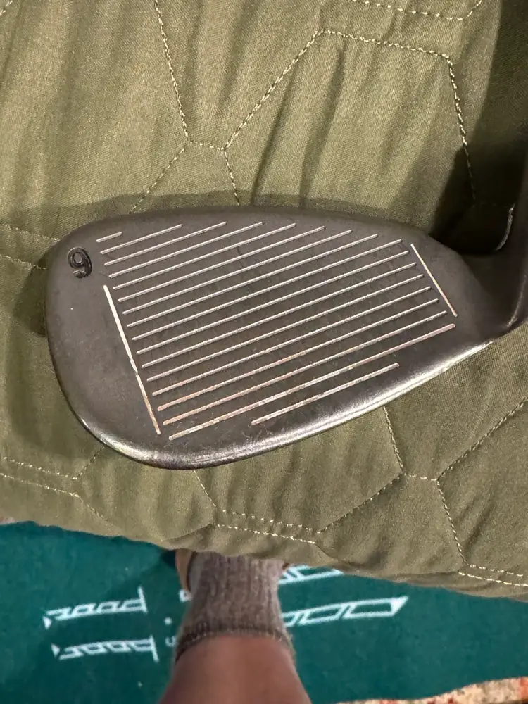 Easy Hitting and Forgiving Callaway Big Bertha Tungsten Titanium - 9 Iron RH